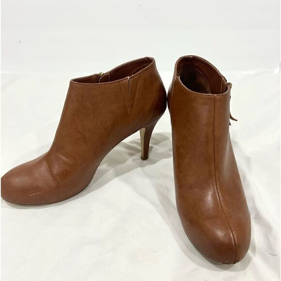 Bonnibel caramel high heel booties size 10 - Picture 9 of 12
